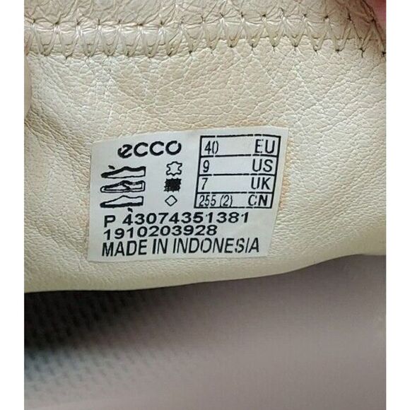 ECCO Shoes Womens 40 Soft 7 Perforated Leather Slip On Sneaker Comfort - Picture 12 of 16